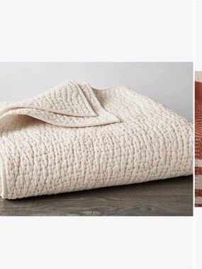 Coyuchi Pebbled Handstitched Organic Cotton Quilt - King